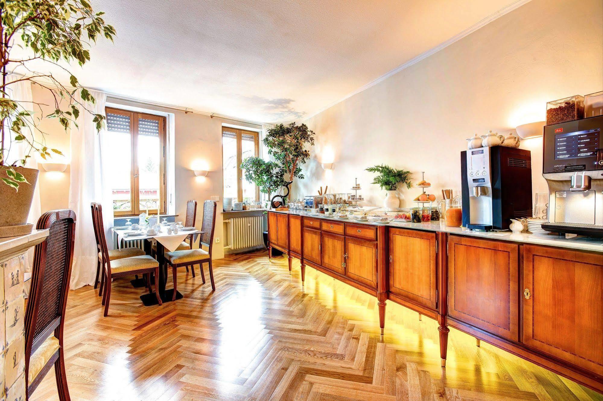 Hotel Villa Koenigsgarten Siebeldingen Экстерьер фото